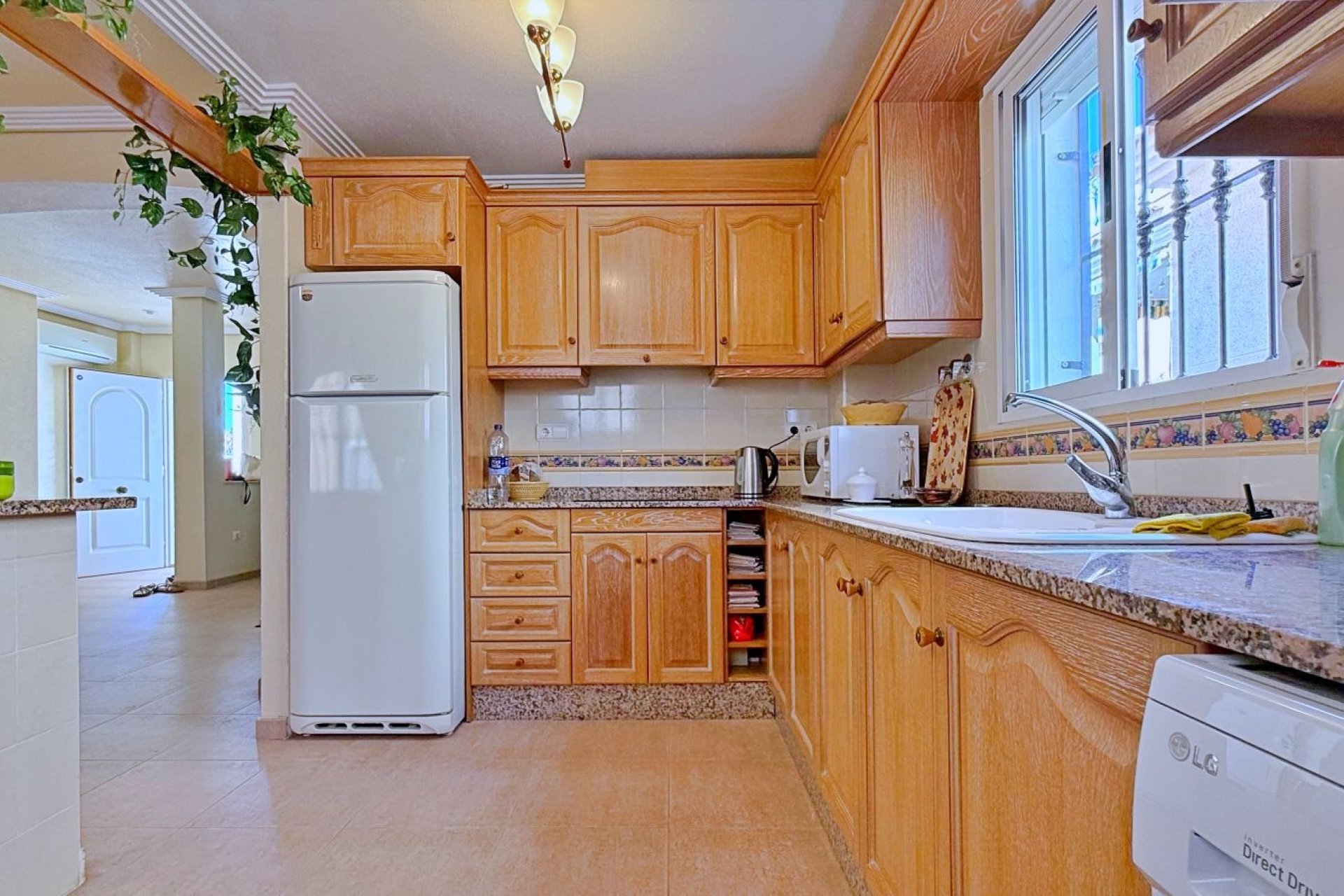Odsprzedaż - Villa - Orihuela - Orihuela Costa