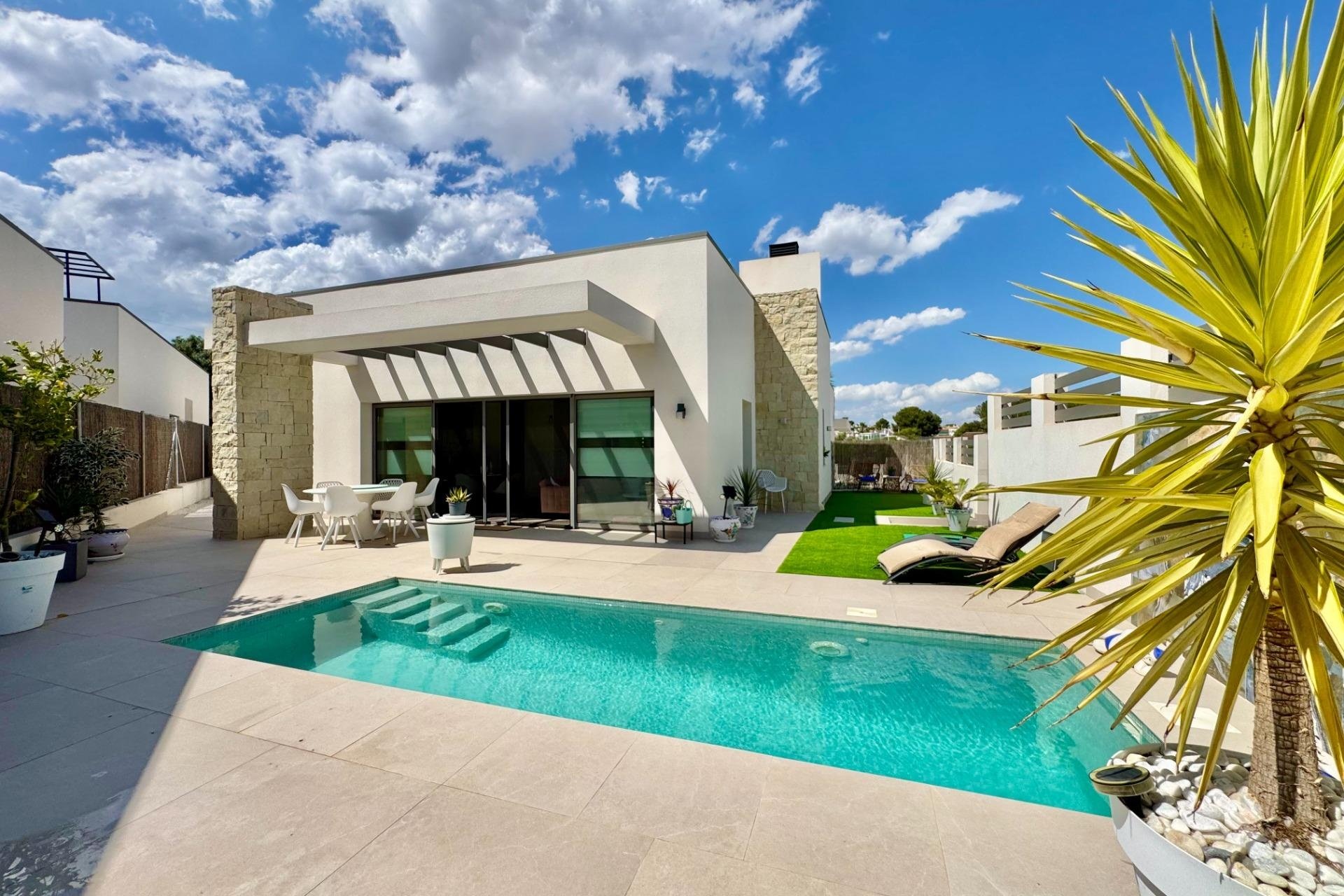 Odsprzedaż - Villa - San Miguel de Salinas - Blue Lagoon - Galán