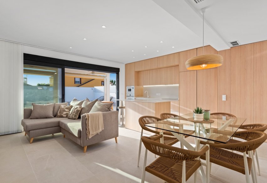 Odsprzedaż - Villa - Torrevieja - El Chaparral