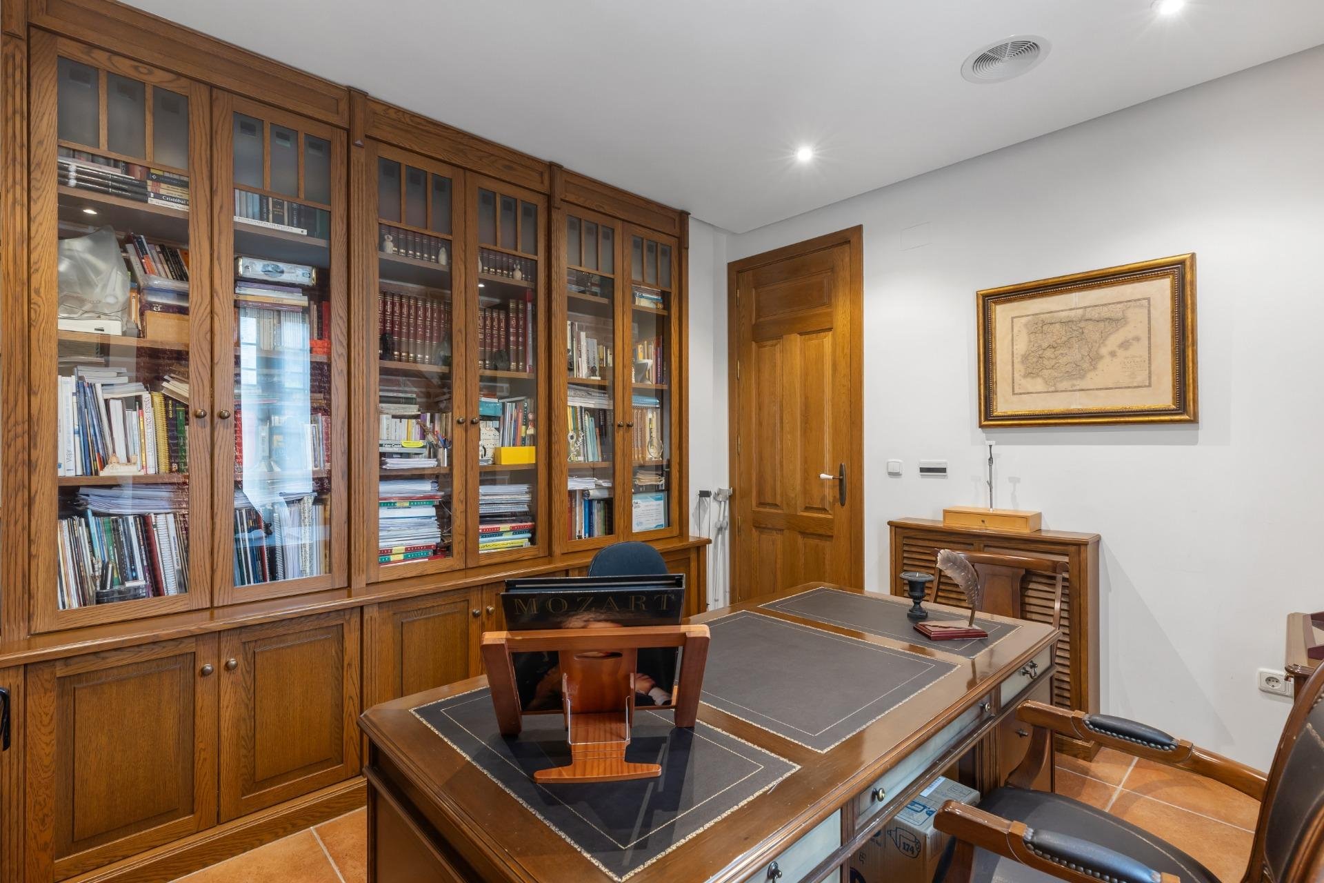 Odsprzedaż - Villa - Torrevieja - La Veleta