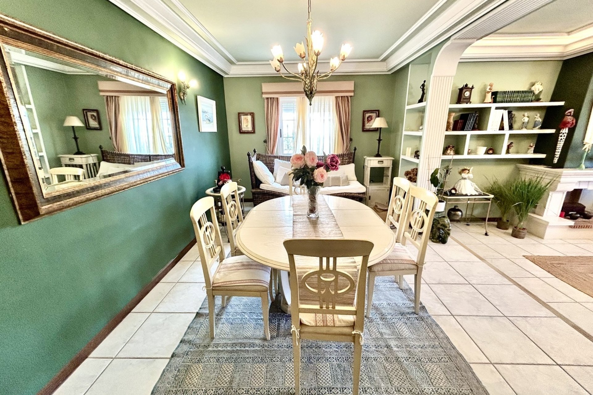 Odsprzedaż - Villa - Torrevieja