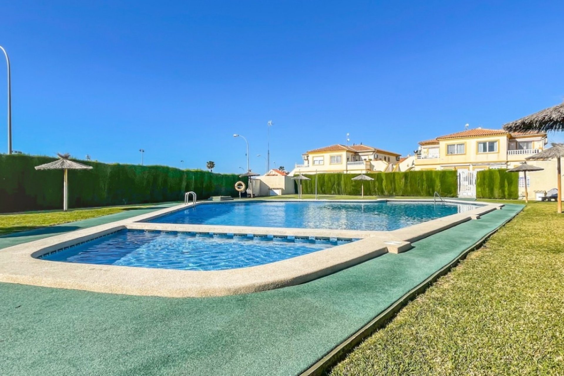 Perpardavimas - Bungalow - Orihuela Costa - Playa Flamenca