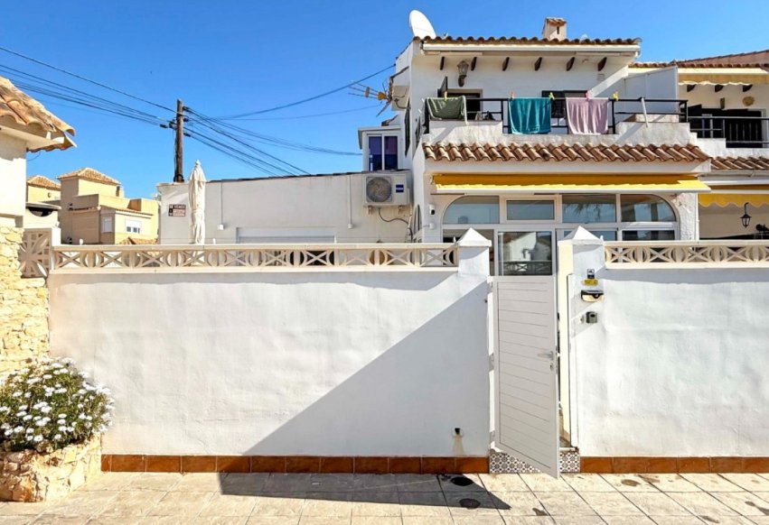 Perpardavimas - Bungalow - Torrevieja - Torrelamata - La Mata