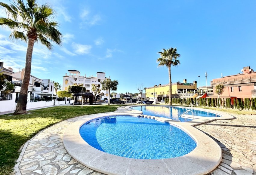 Perpardavimas - Butas - Orihuela Costa - Villamartín