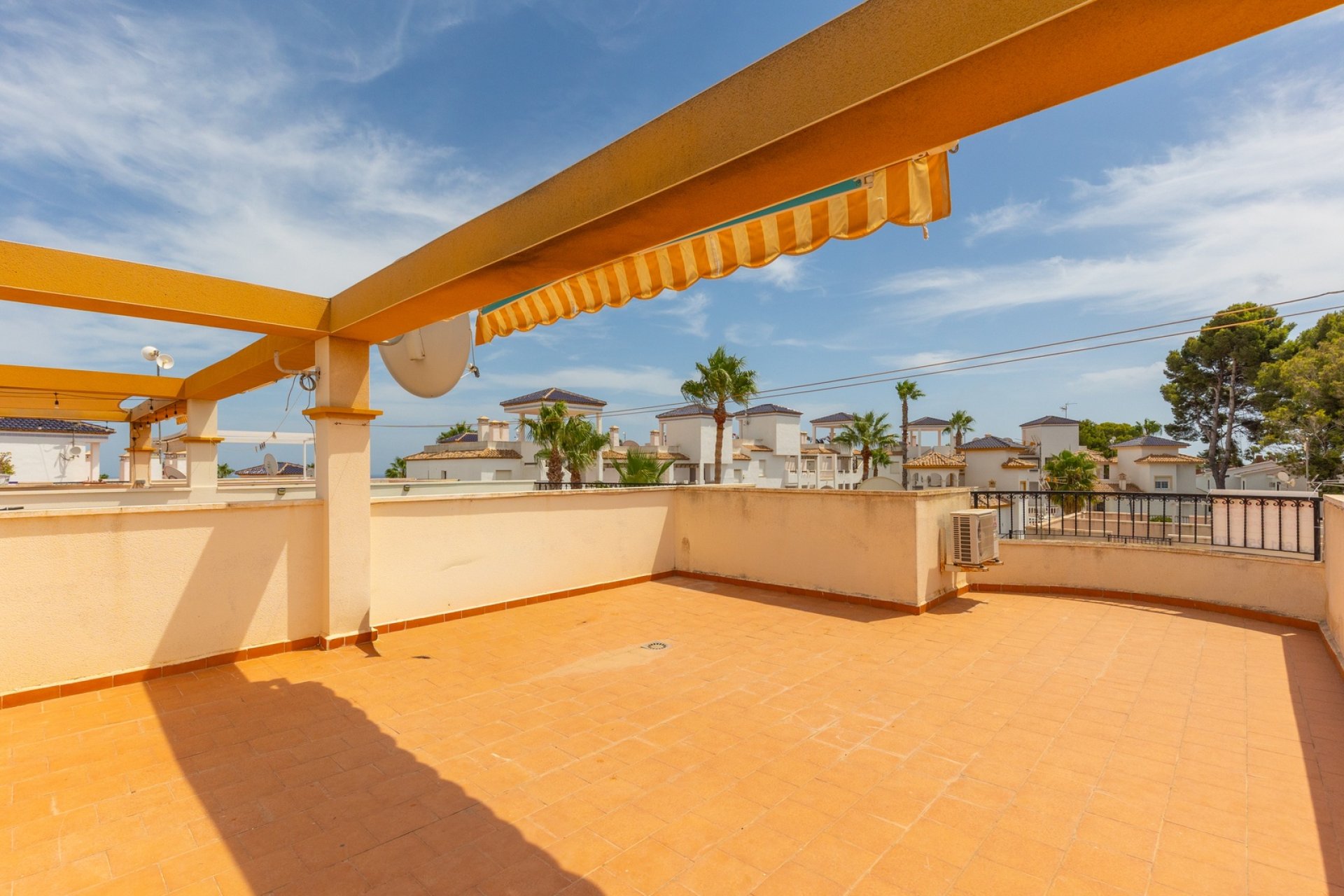 Perpardavimas - Butas - Orihuela - Villamartin