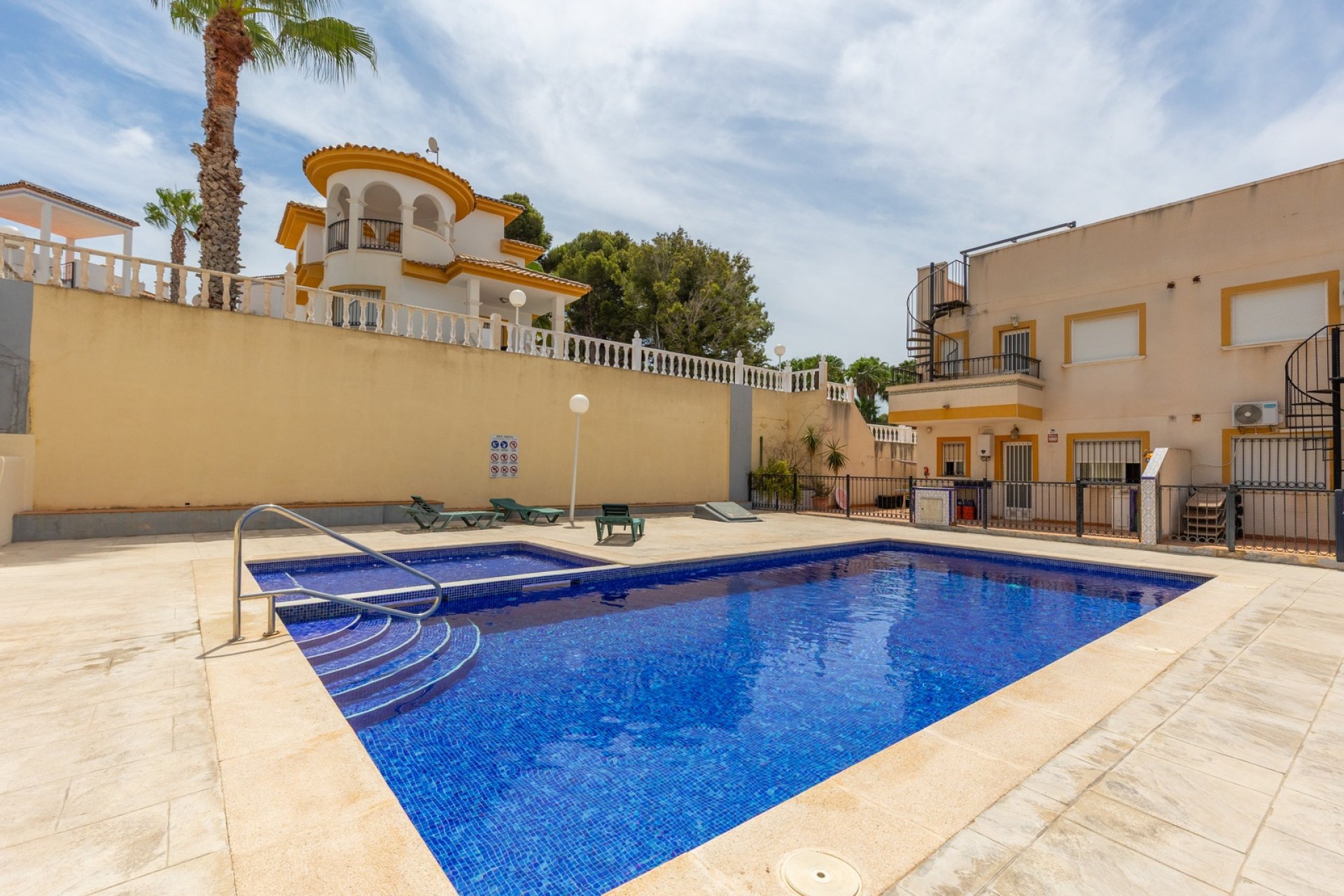 Perpardavimas - Butas - Orihuela - Villamartin