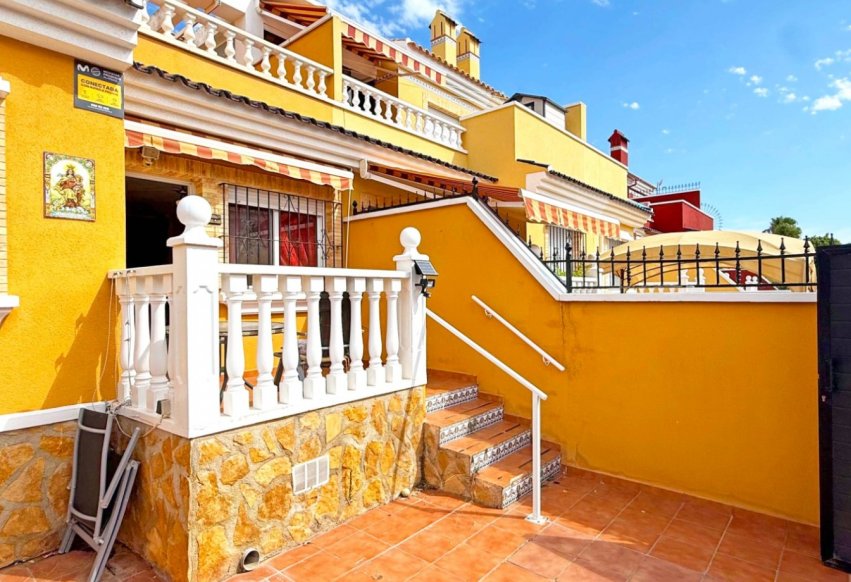 Perpardavimas - Dvipusis - Torrevieja - La Siesta - El Salado -  Torreta