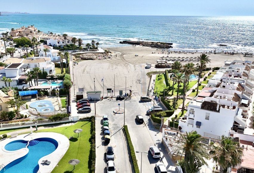 Perpardavimas - Local comercial - Orihuela Costa - Cabo Roig