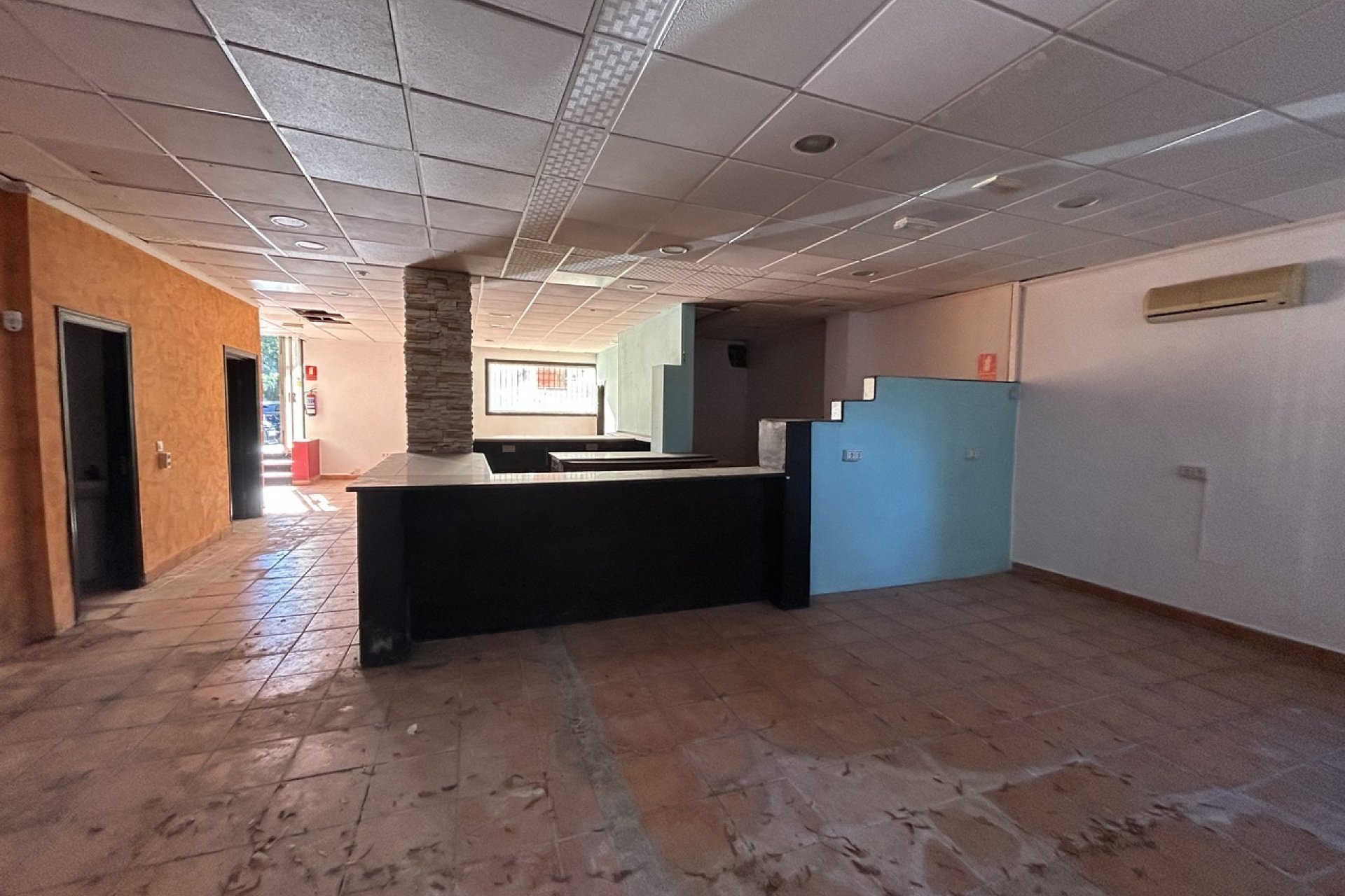 Perpardavimas - Local comercial - Orihuela Costa - Villamartín