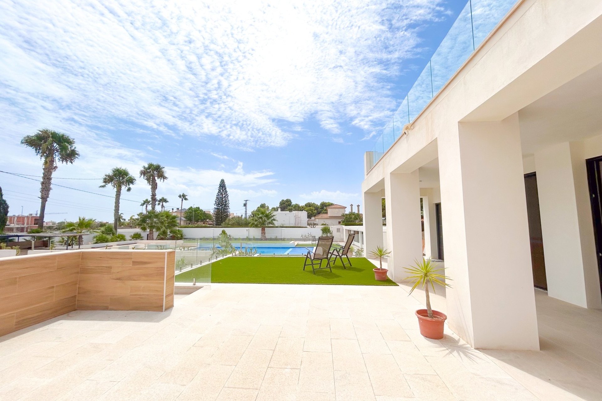 Perpardavimas - Vila - Los Montesinos
