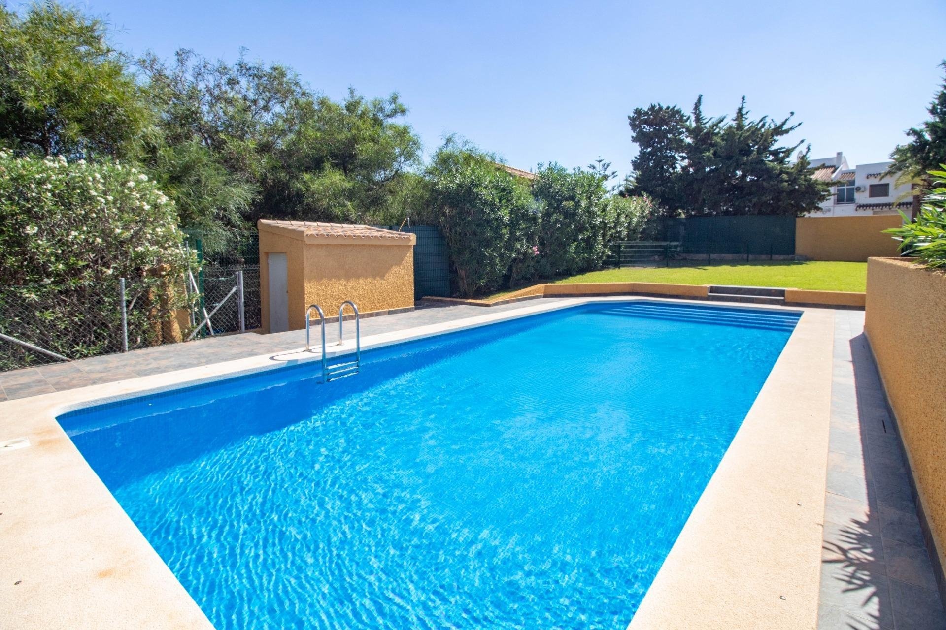 Perpardavimas - Vila - Orihuela Costa - Cabo Roig