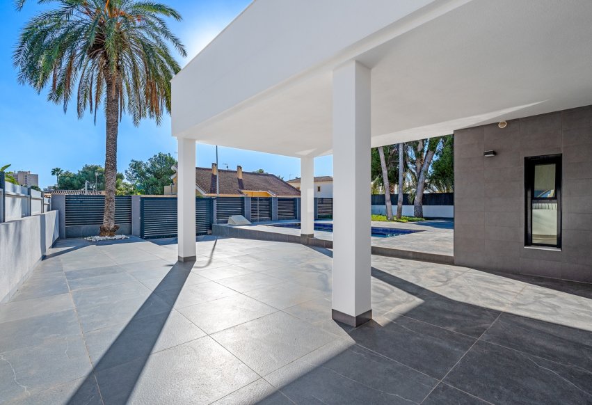 Perpardavimas - Vila - Orihuela Costa - Campoamor