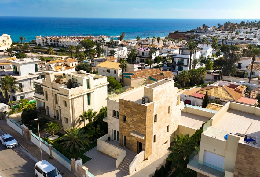 Perpardavimas - Vila - Orihuela Costa - La Zenia