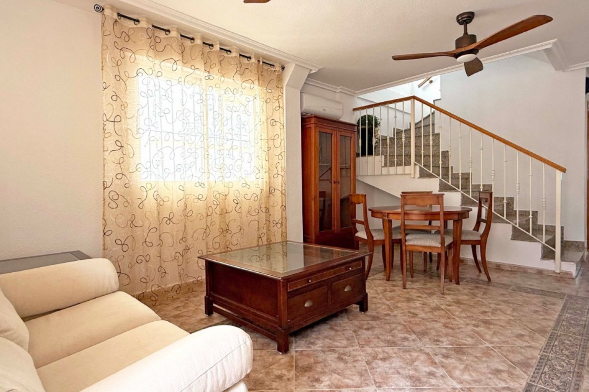 Perpardavimas - Vila - Orihuela Costa - Los Altos