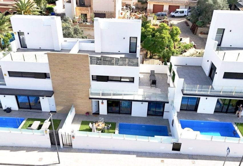 Perpardavimas - Vila - Orihuela Costa - Villamartín