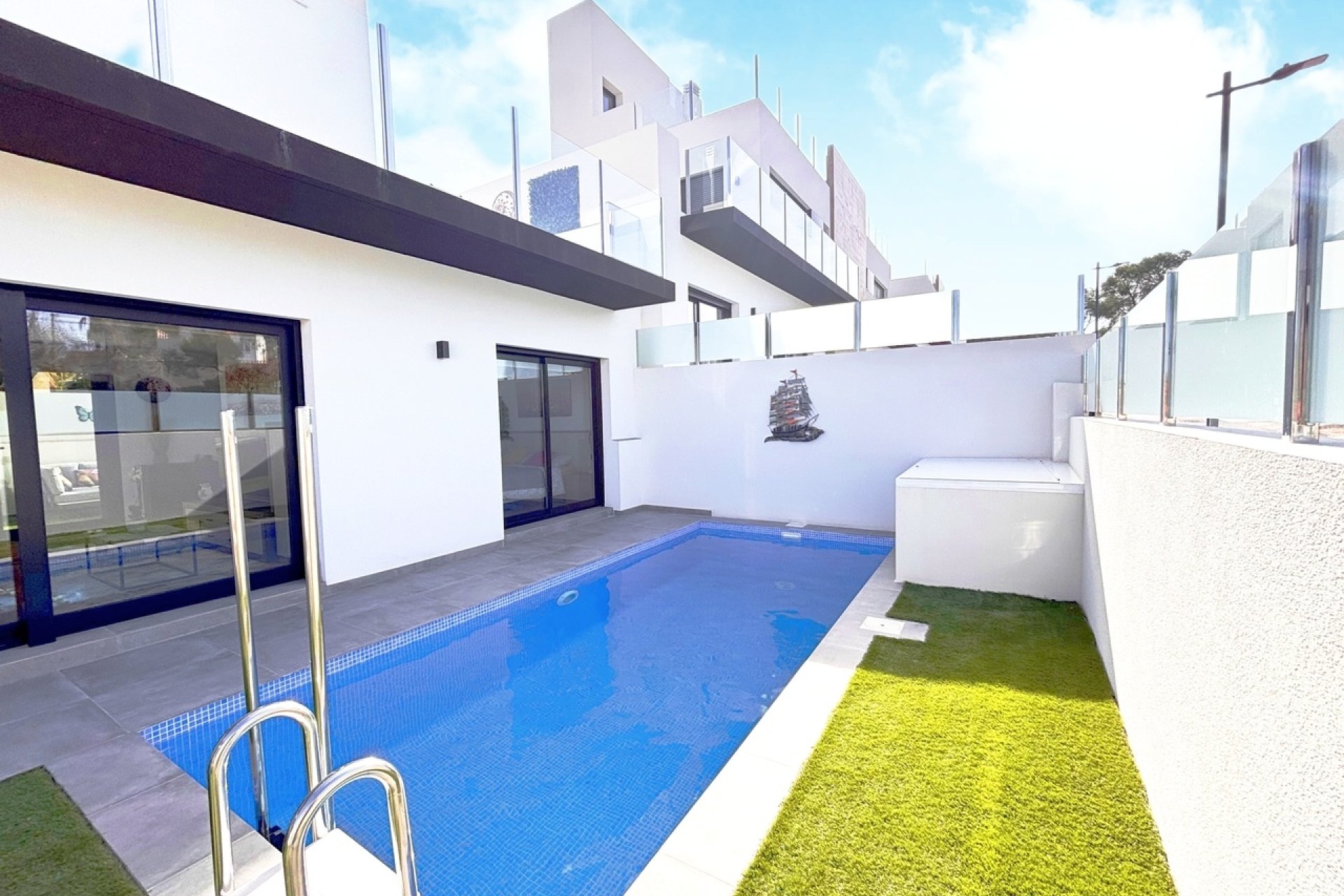 Perpardavimas - Vila - Orihuela Costa - Villamartín