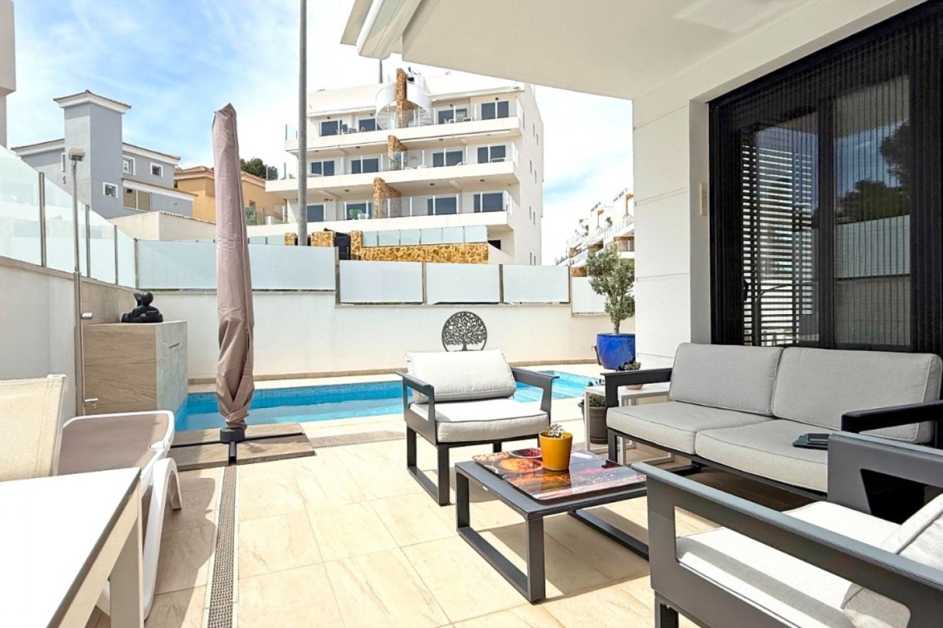 Perpardavimas - Vila - Orihuela Costa - Villamartín