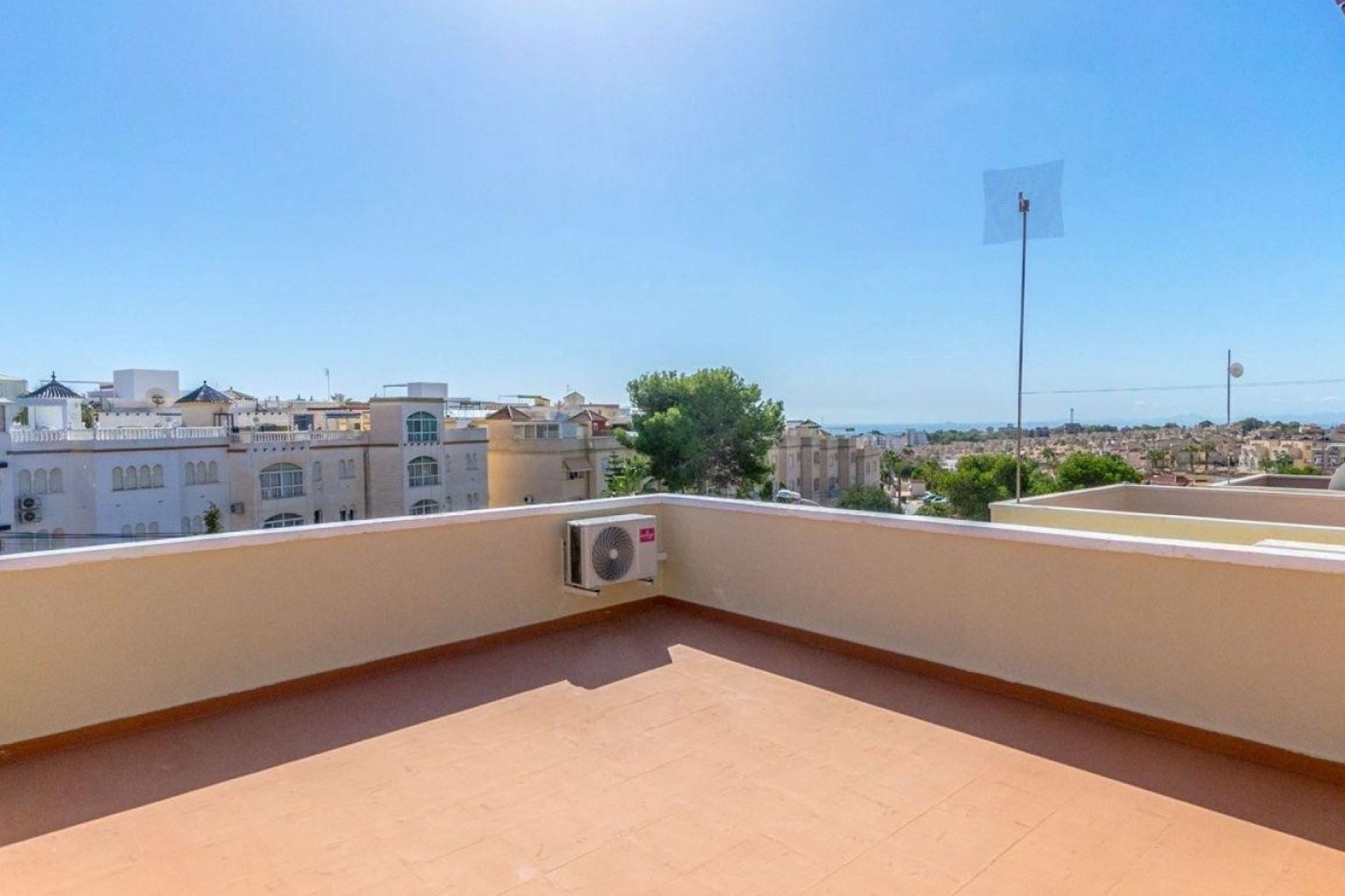 Perpardavimas - Vila - Orihuela Costa - Villamartín