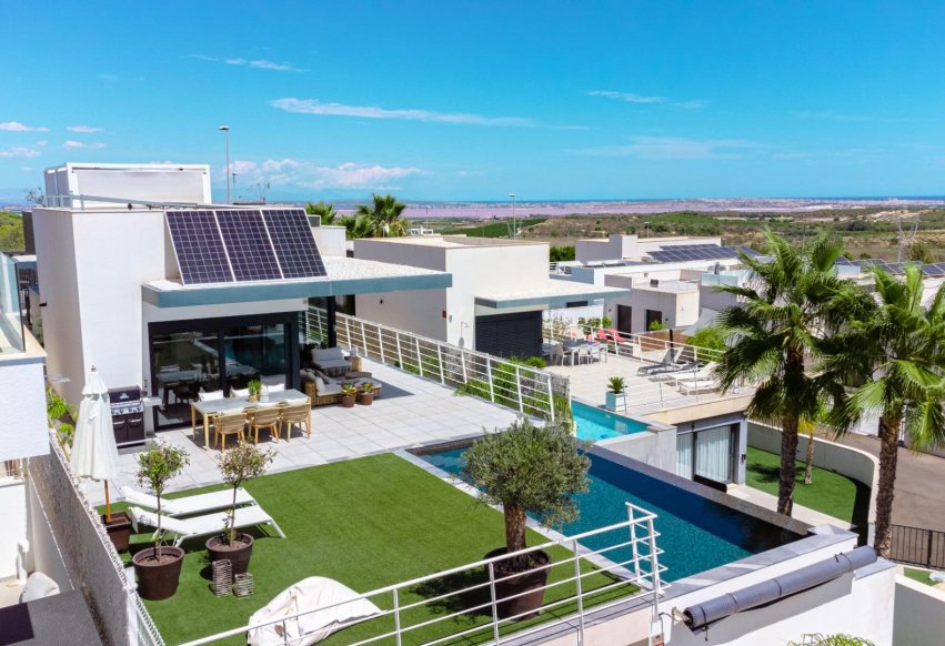 Perpardavimas - Vila - San Miguel de Salinas - Costa blanca sur