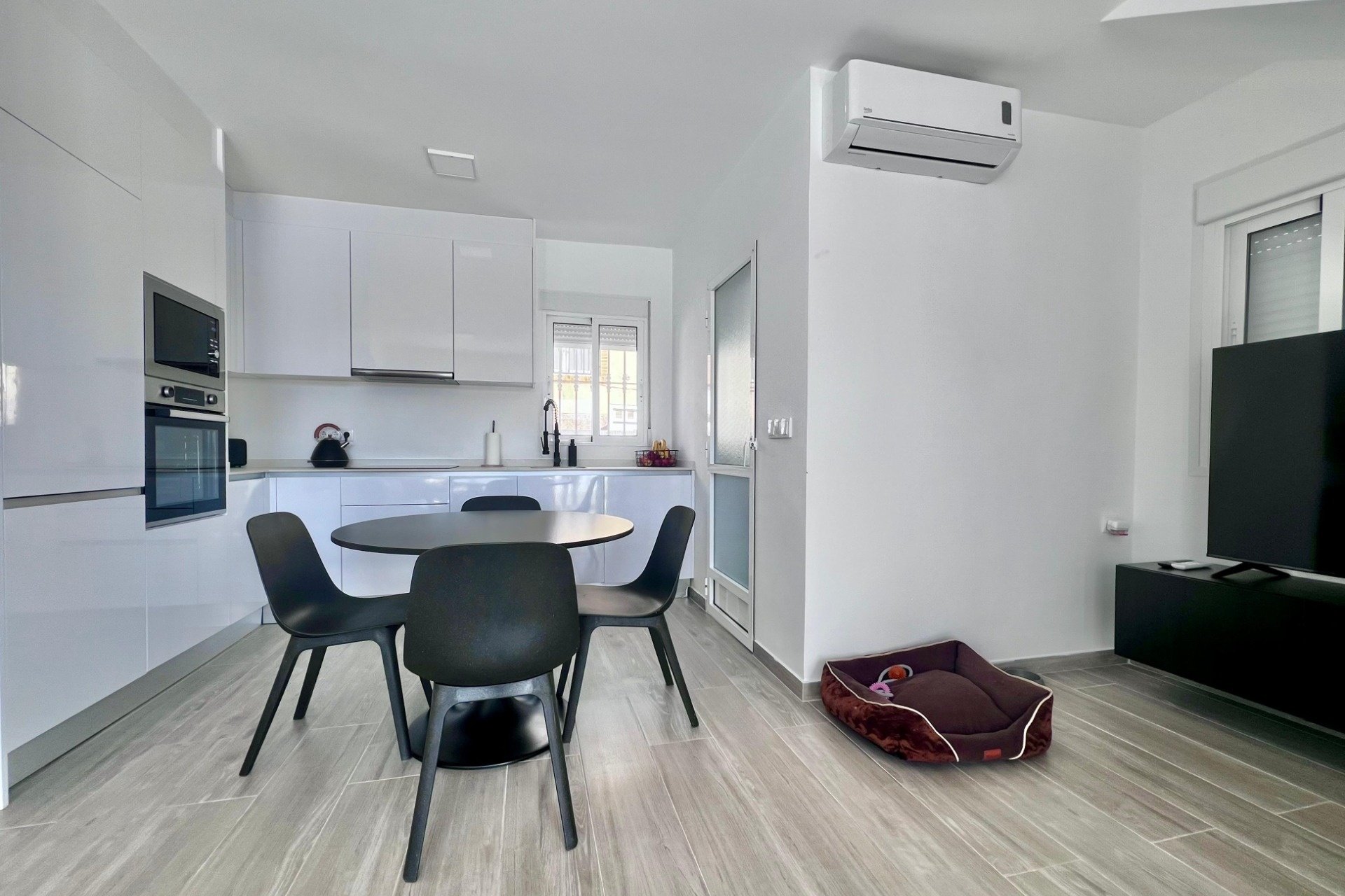 Perpardavimas - Vila - San Miguel de Salinas - Las filipinas