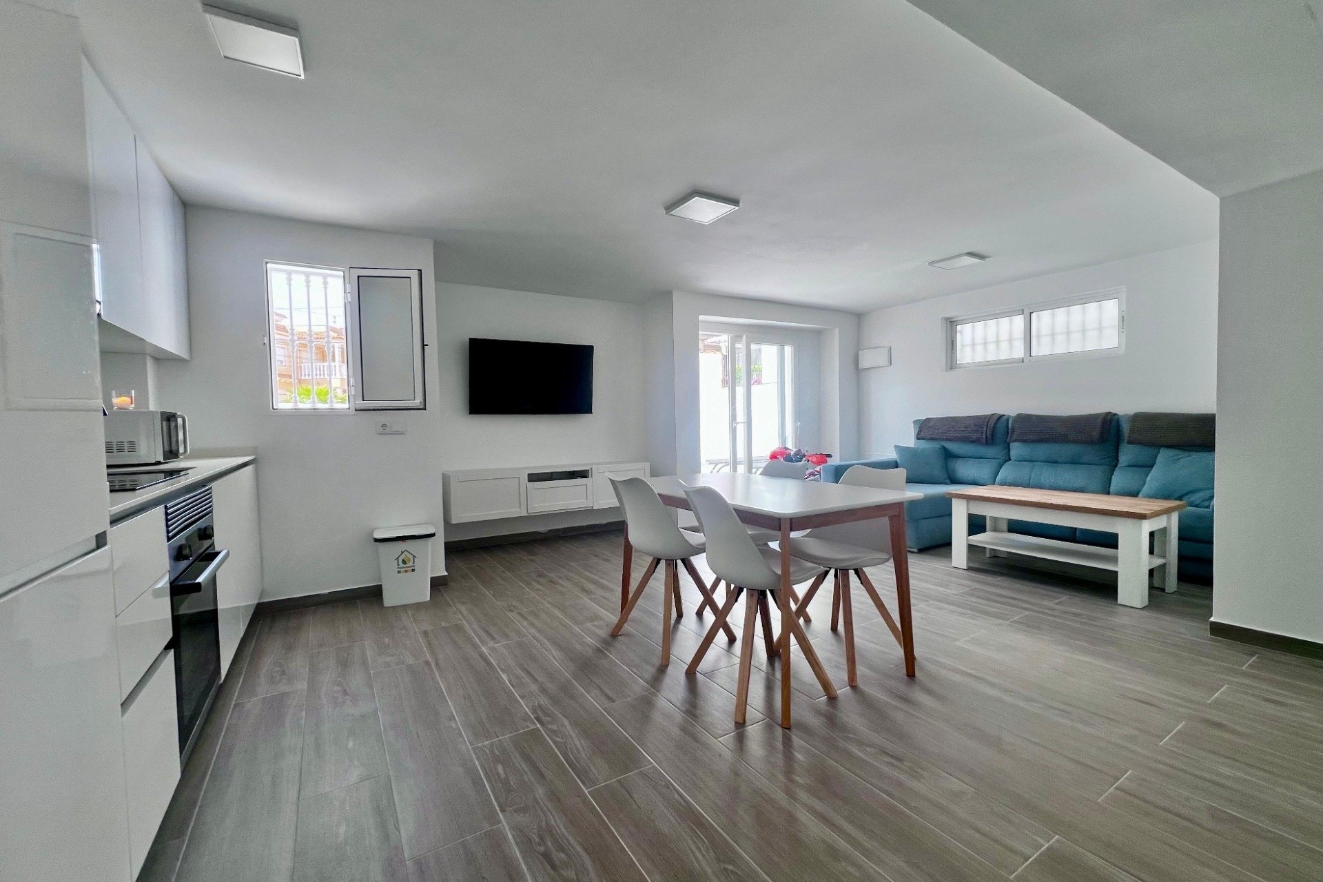 Perpardavimas - Vila - San Miguel de Salinas - Las filipinas