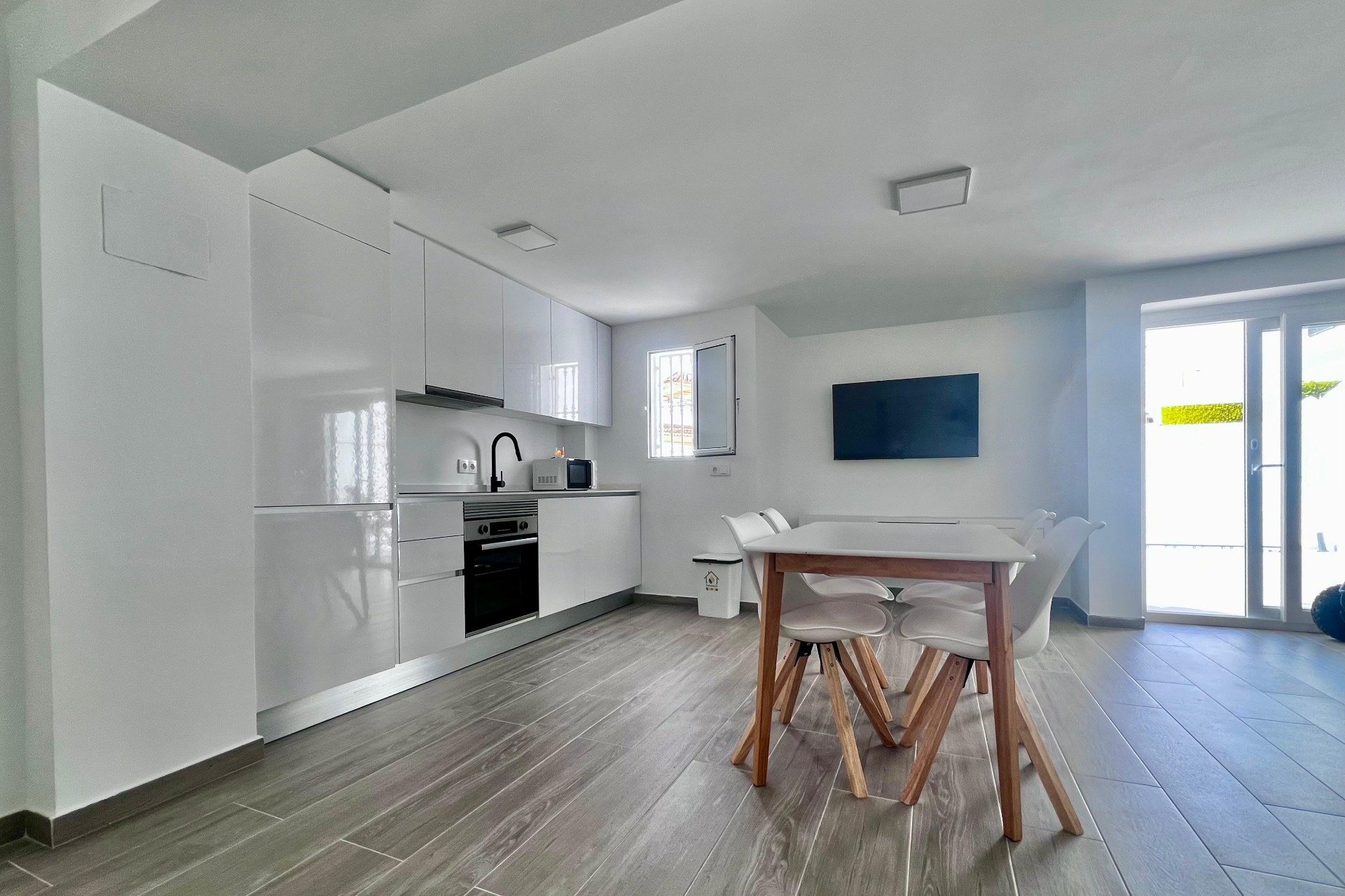 Perpardavimas - Vila - San Miguel de Salinas - Las filipinas