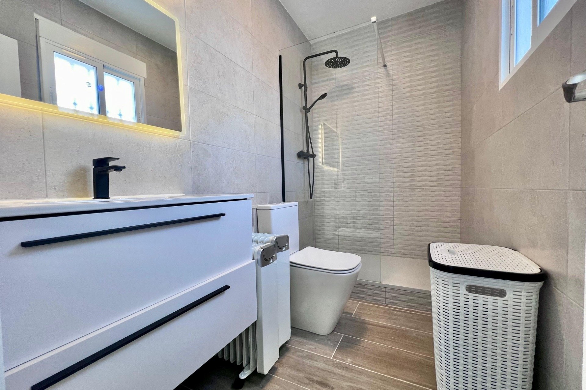 Perpardavimas - Vila - San Miguel de Salinas - Las filipinas