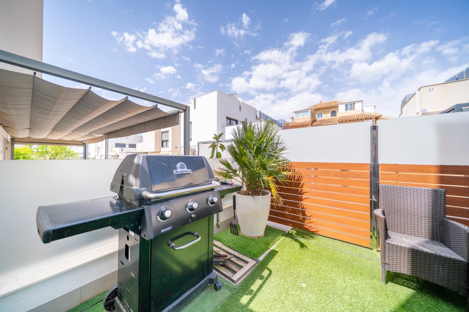 Perpardavimas - Vila - Torrevieja