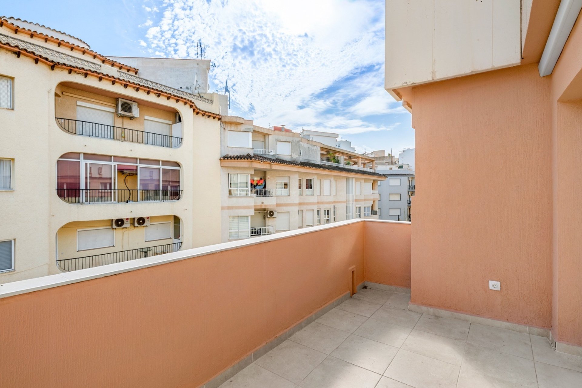 Resale - Apartment / flat - Calpe - Centro