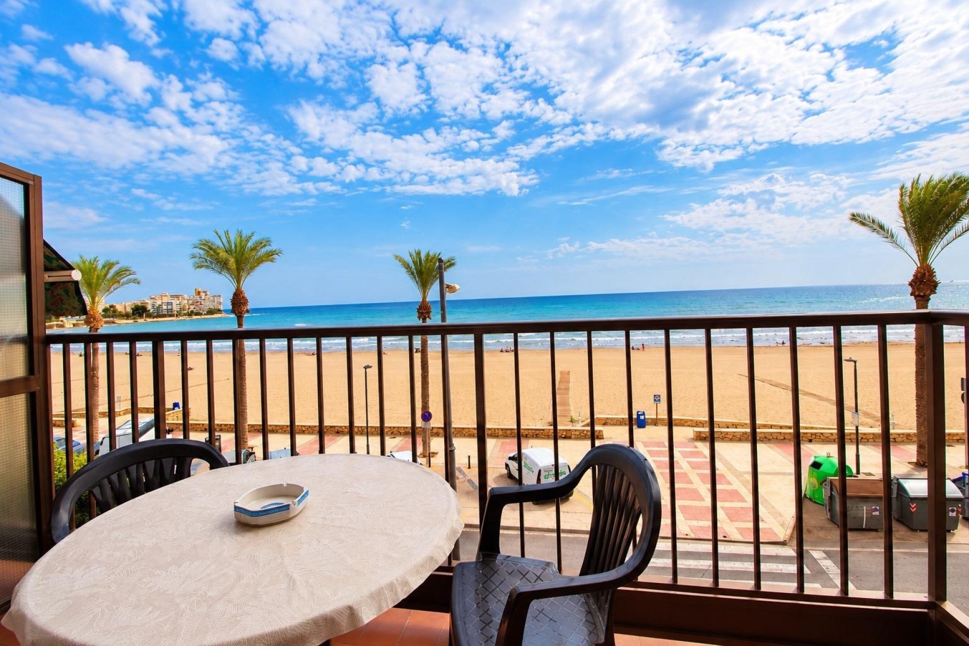 Resale - Apartment / flat - El Campello - Playa Muchavista
