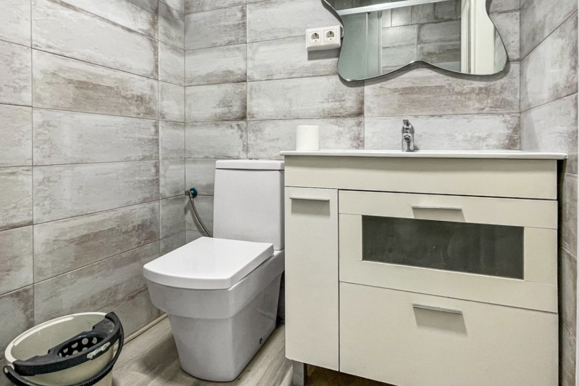 Resale - Apartment / flat - Guardamar del Segura - Pueblo