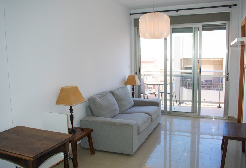 Resale - Apartment / flat - Guardamar del Segura - Pueblo