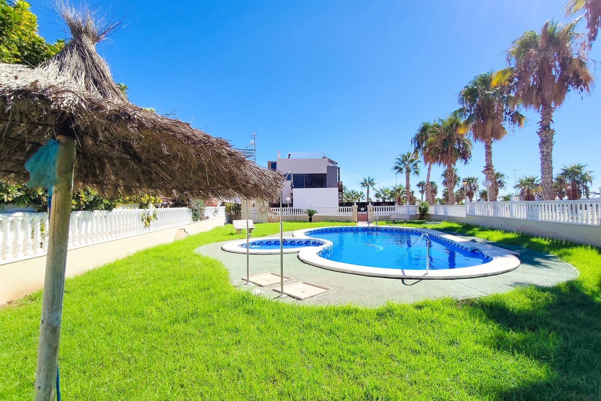 Resale - Apartment / flat - Orihuela Costa - Cabo Roig