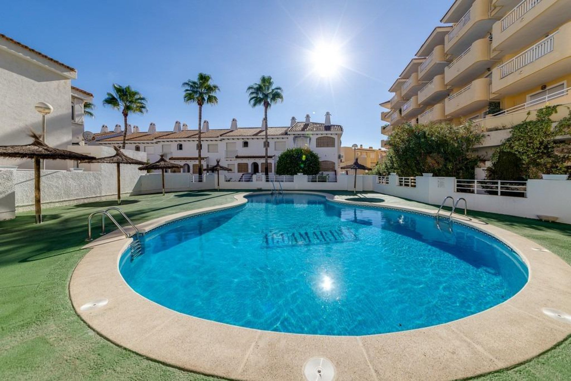 Resale - Apartment / flat - Orihuela Costa - Campoamor