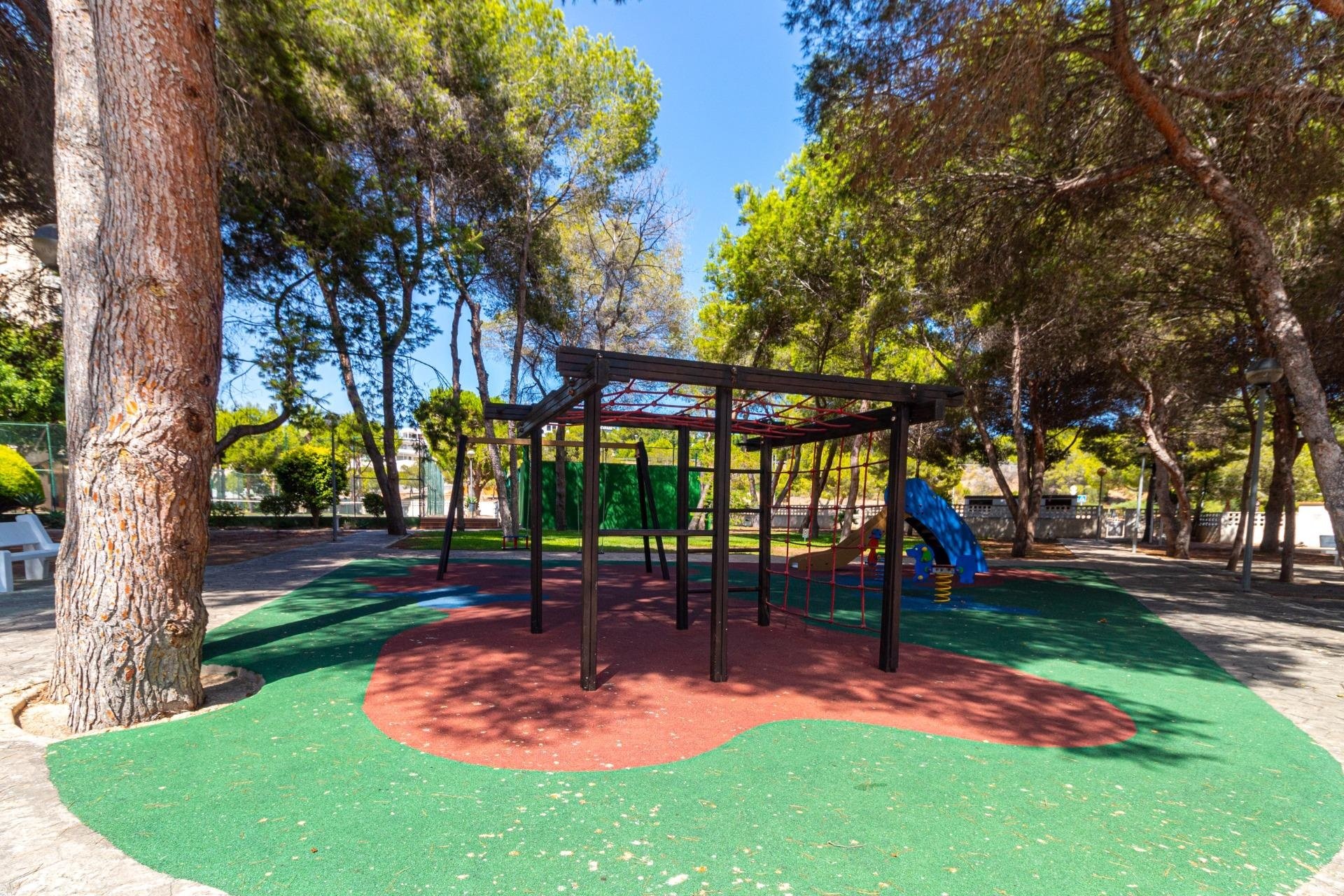 Resale - Apartment / flat - Orihuela Costa - Campoamor