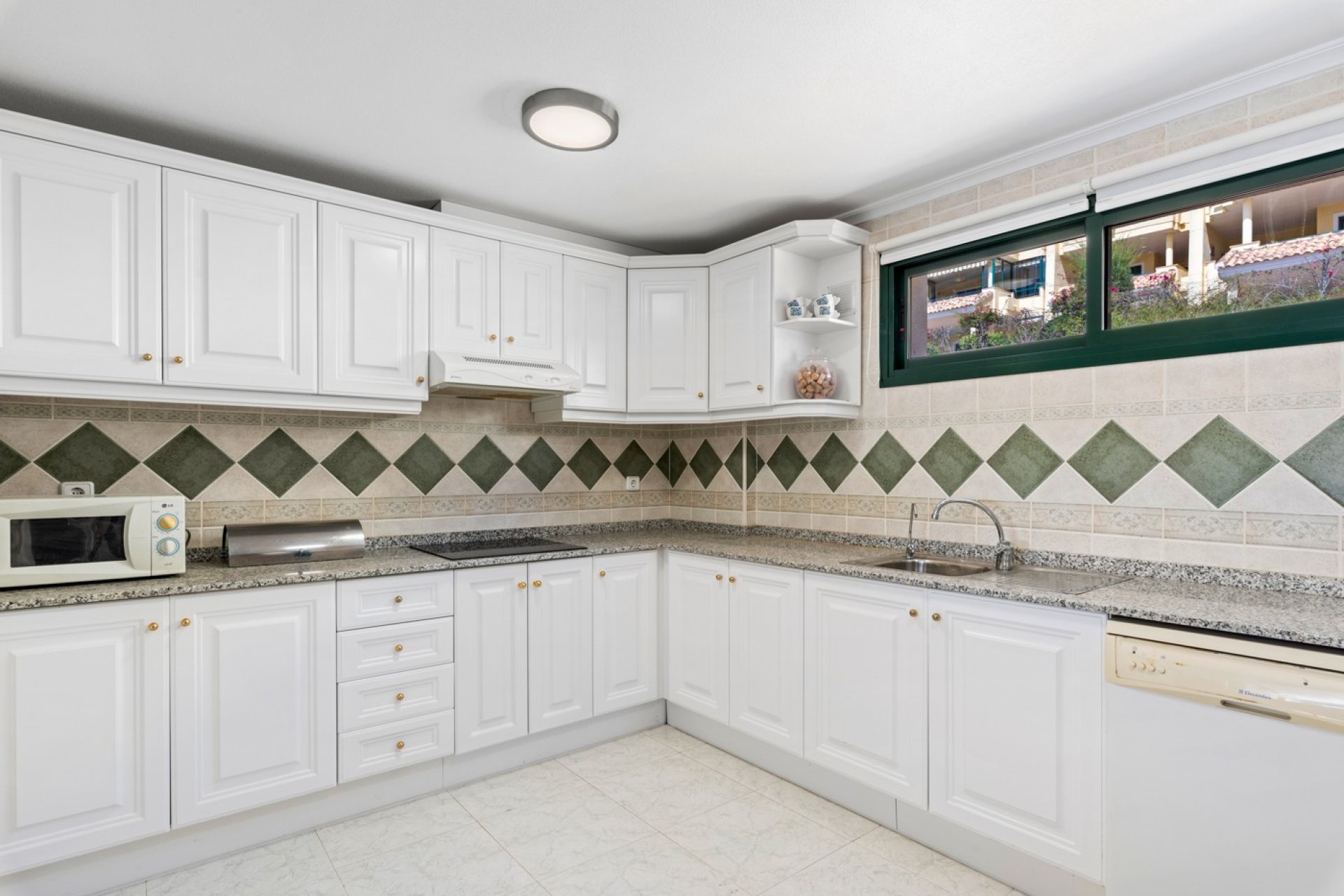 Resale - Apartment / flat - Orihuela Costa - Campoamor