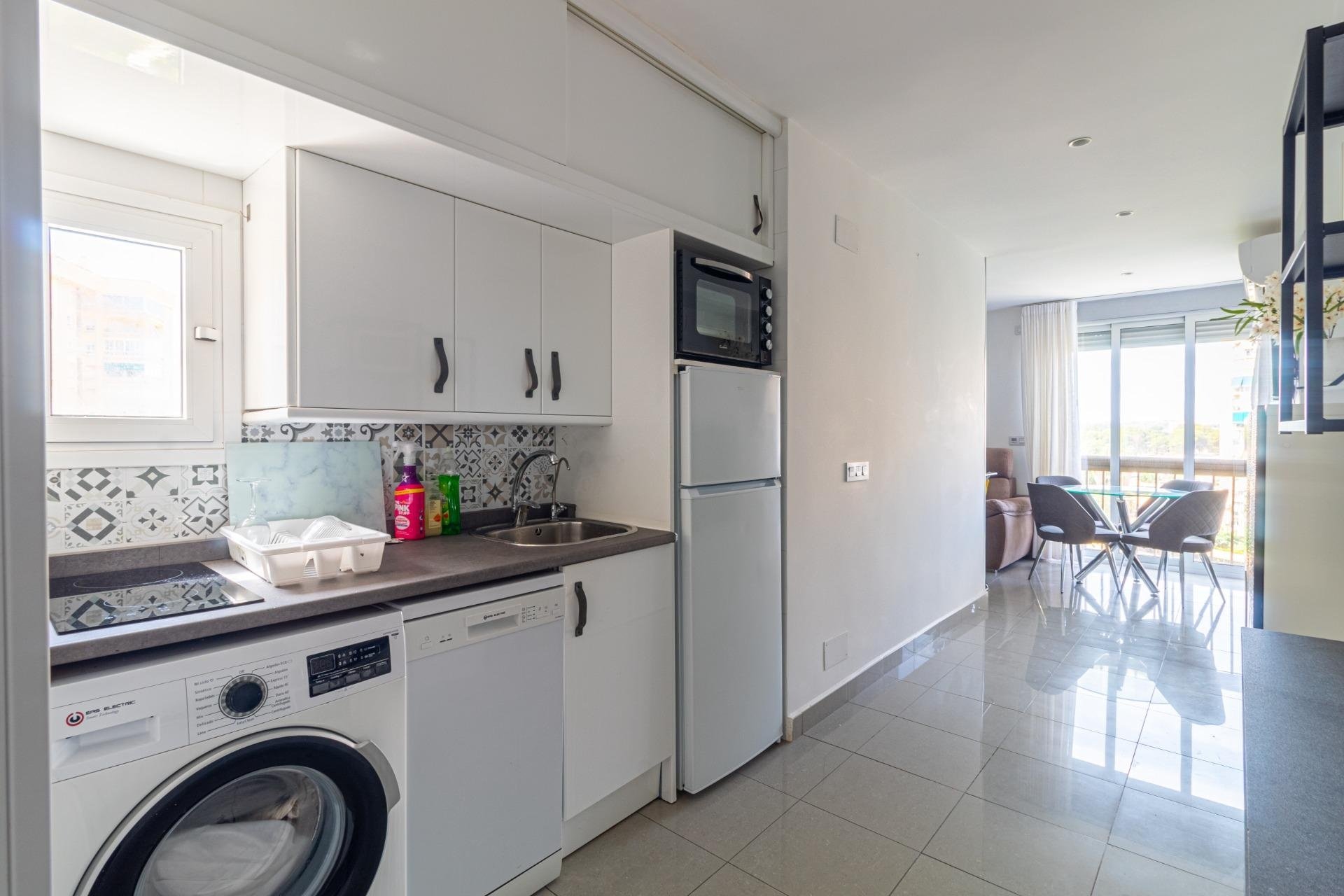 Resale - Apartment / flat - Orihuela Costa - Campoamor