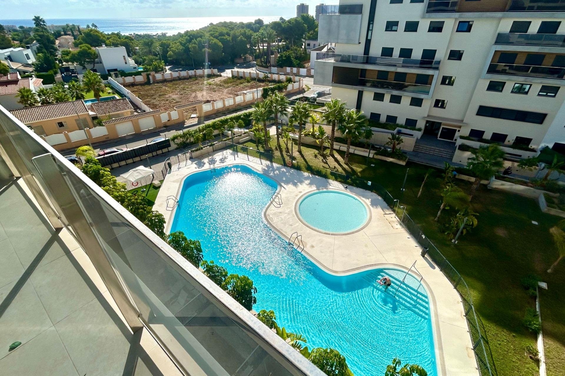 Resale - Apartment / flat - Orihuela Costa - Campoamor