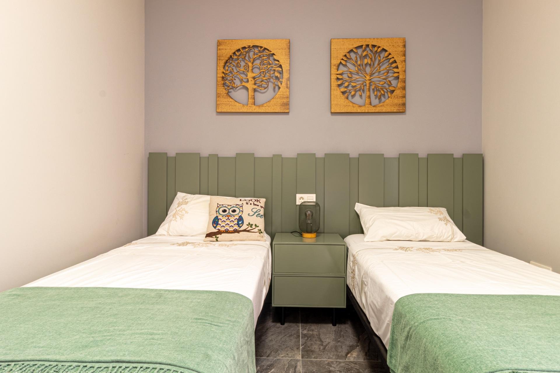 Resale - Apartment / flat - Orihuela Costa - La Florida