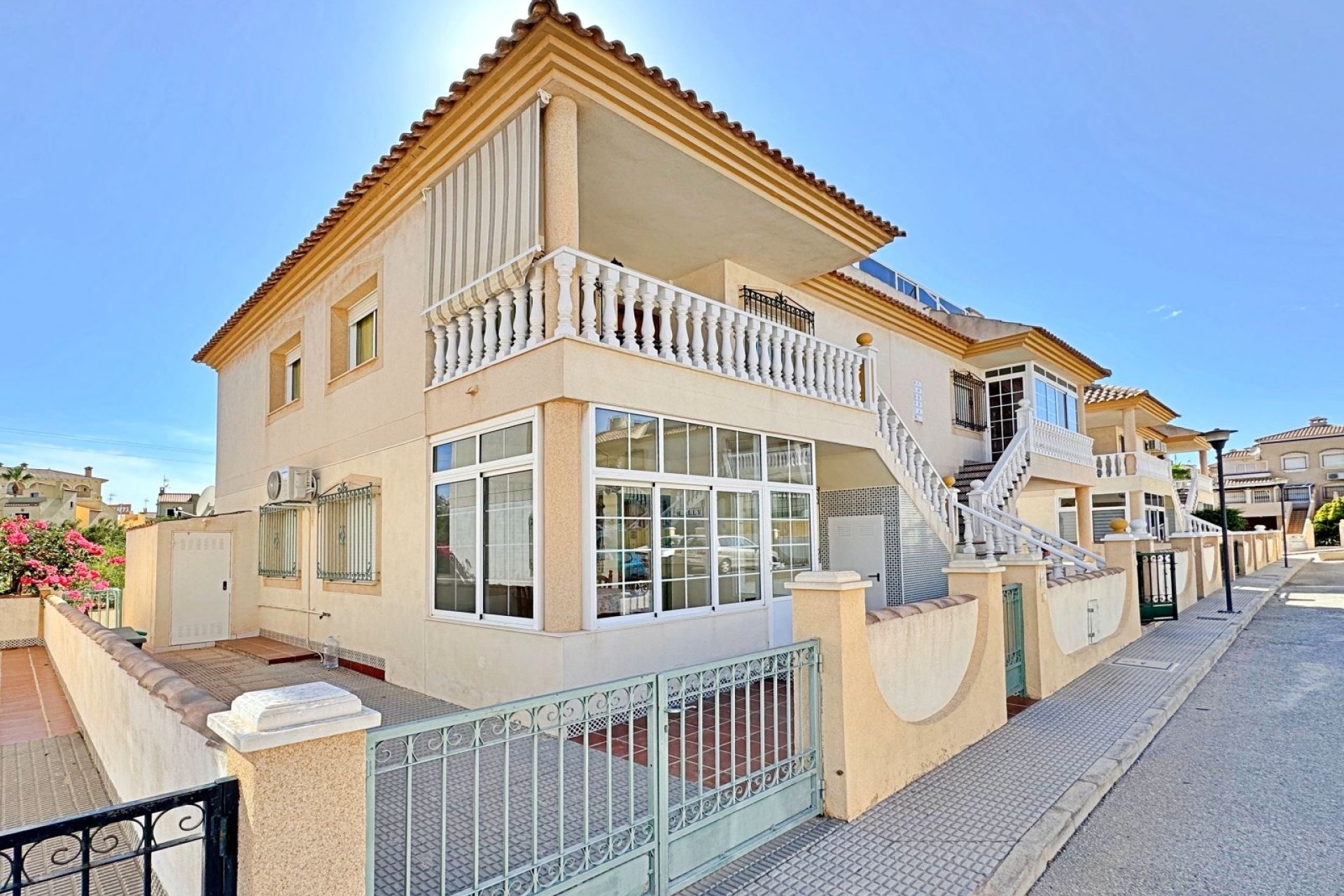 Resale - Apartment / flat - Orihuela Costa - La Zenia
