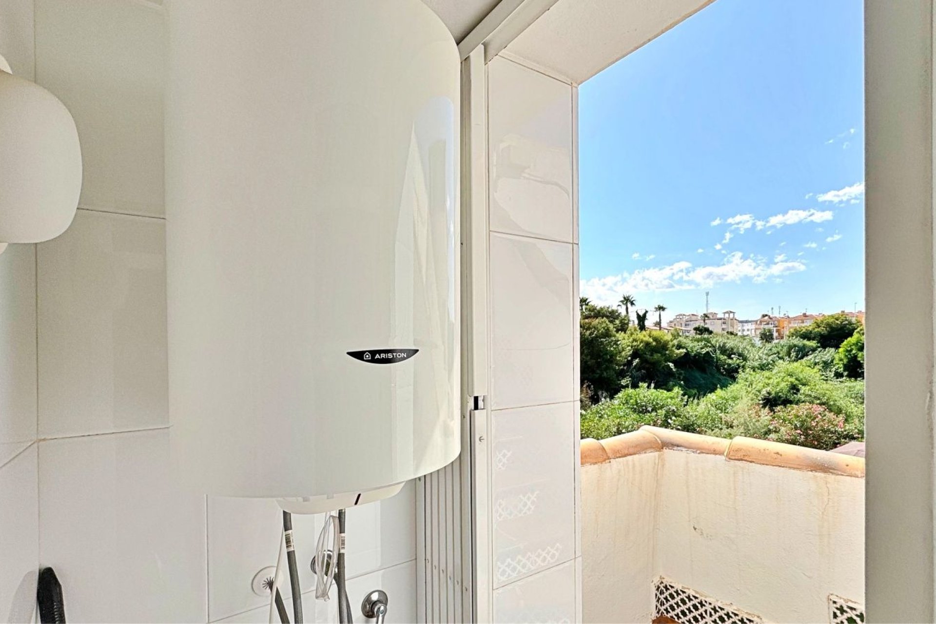 Resale - Apartment / flat - Orihuela Costa - La Zenia
