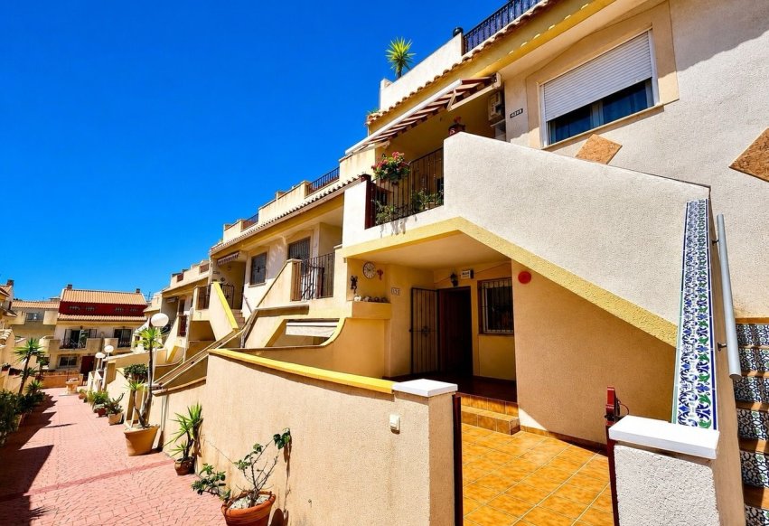 Resale - Apartment / flat - Orihuela Costa - La Zenia