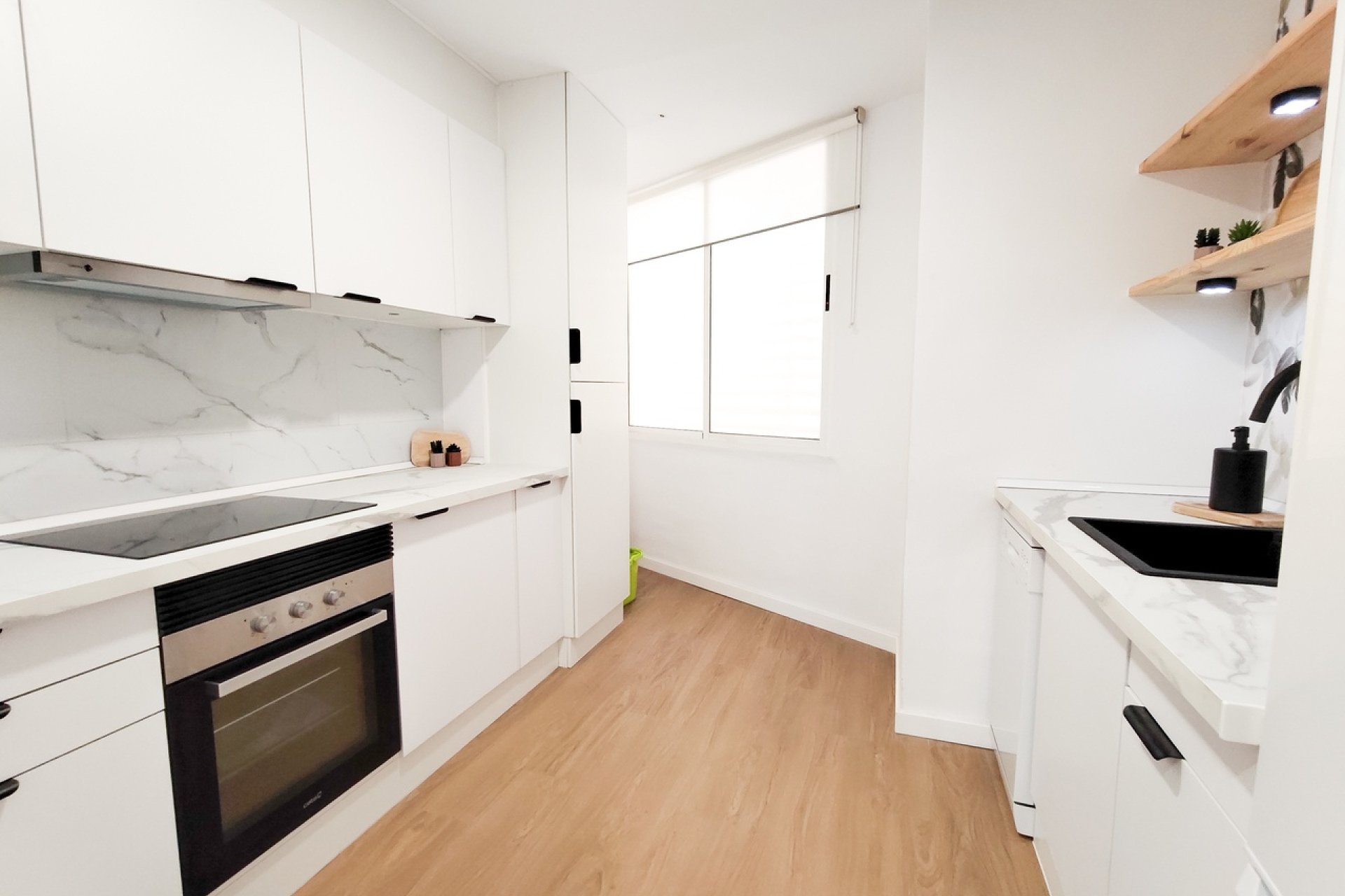 Resale - Apartment / flat - Orihuela Costa - La Zenia