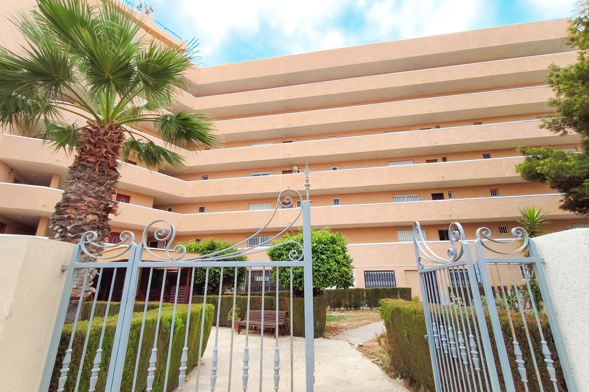 Resale - Apartment / flat - Orihuela Costa - La Zenia