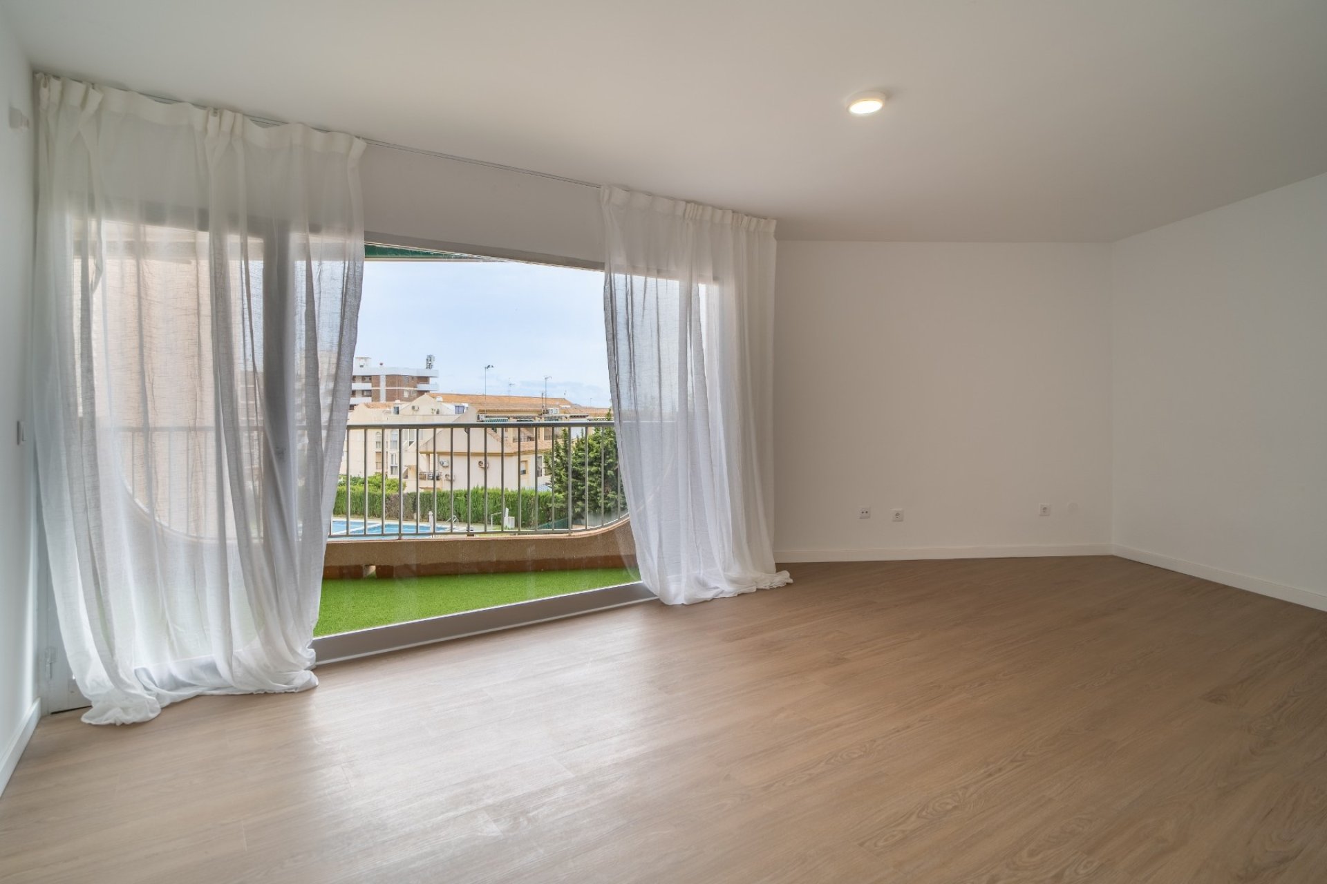 Resale - Apartment / flat - Orihuela Costa - La Zenia