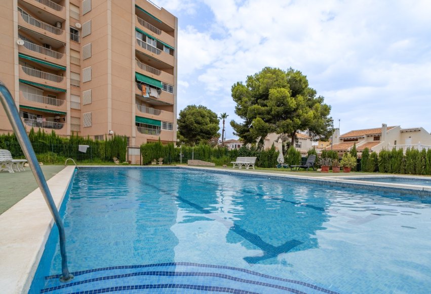 Resale - Apartment / flat - Orihuela Costa - La Zenia