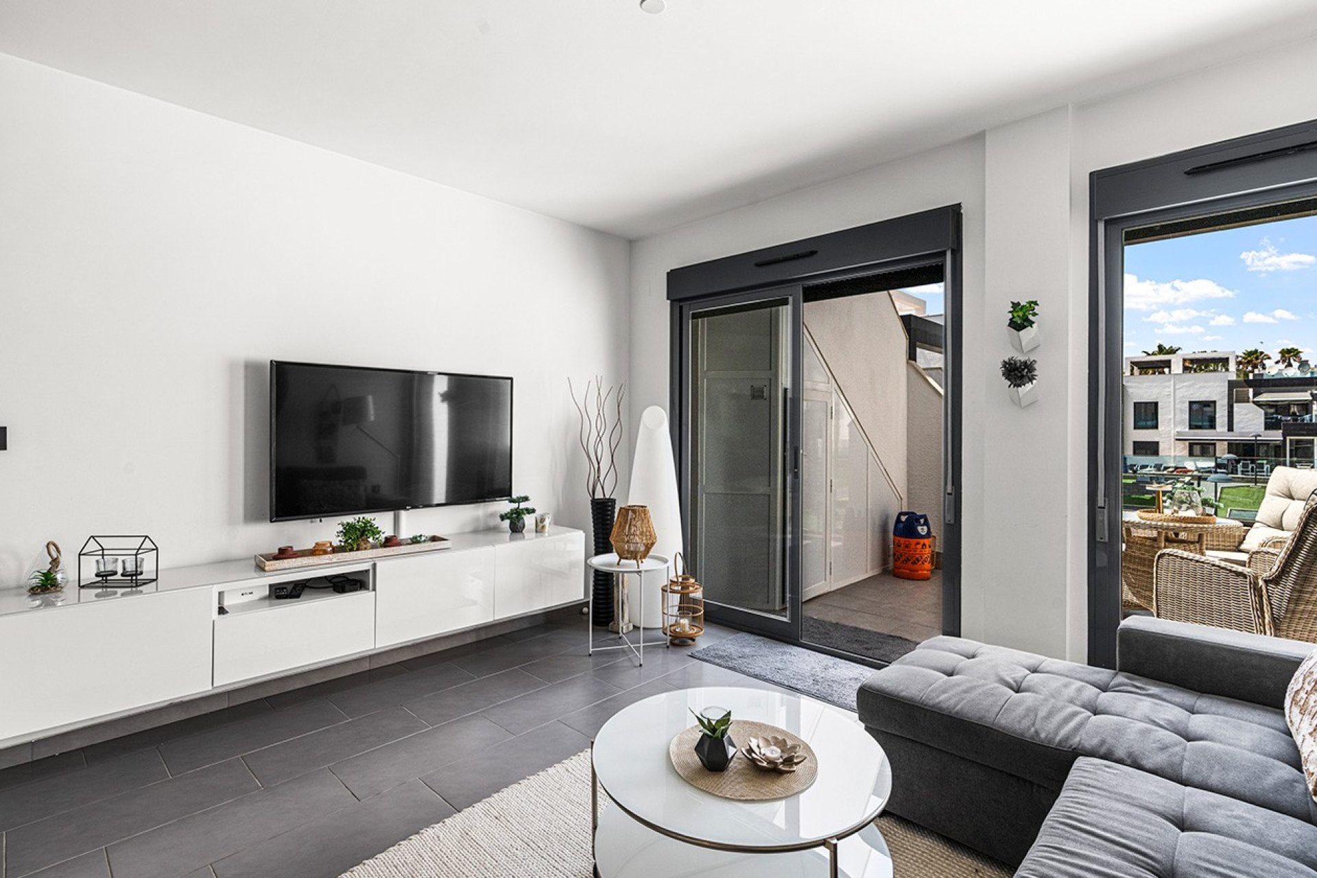 Resale - Apartment / flat - Orihuela Costa - La Zenia