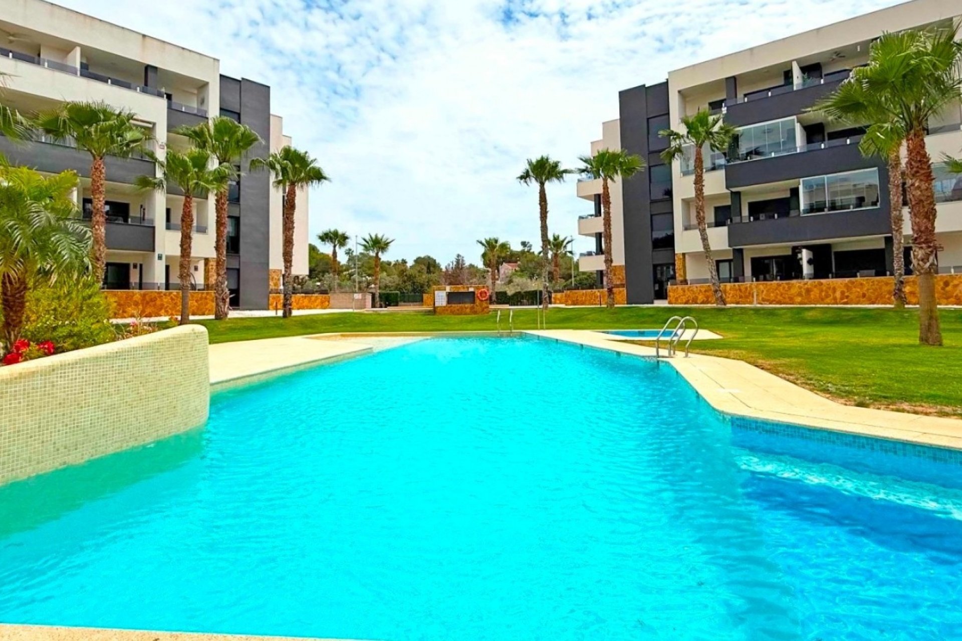 Resale - Apartment / flat - Orihuela Costa - Los Balcones - Los Altos 