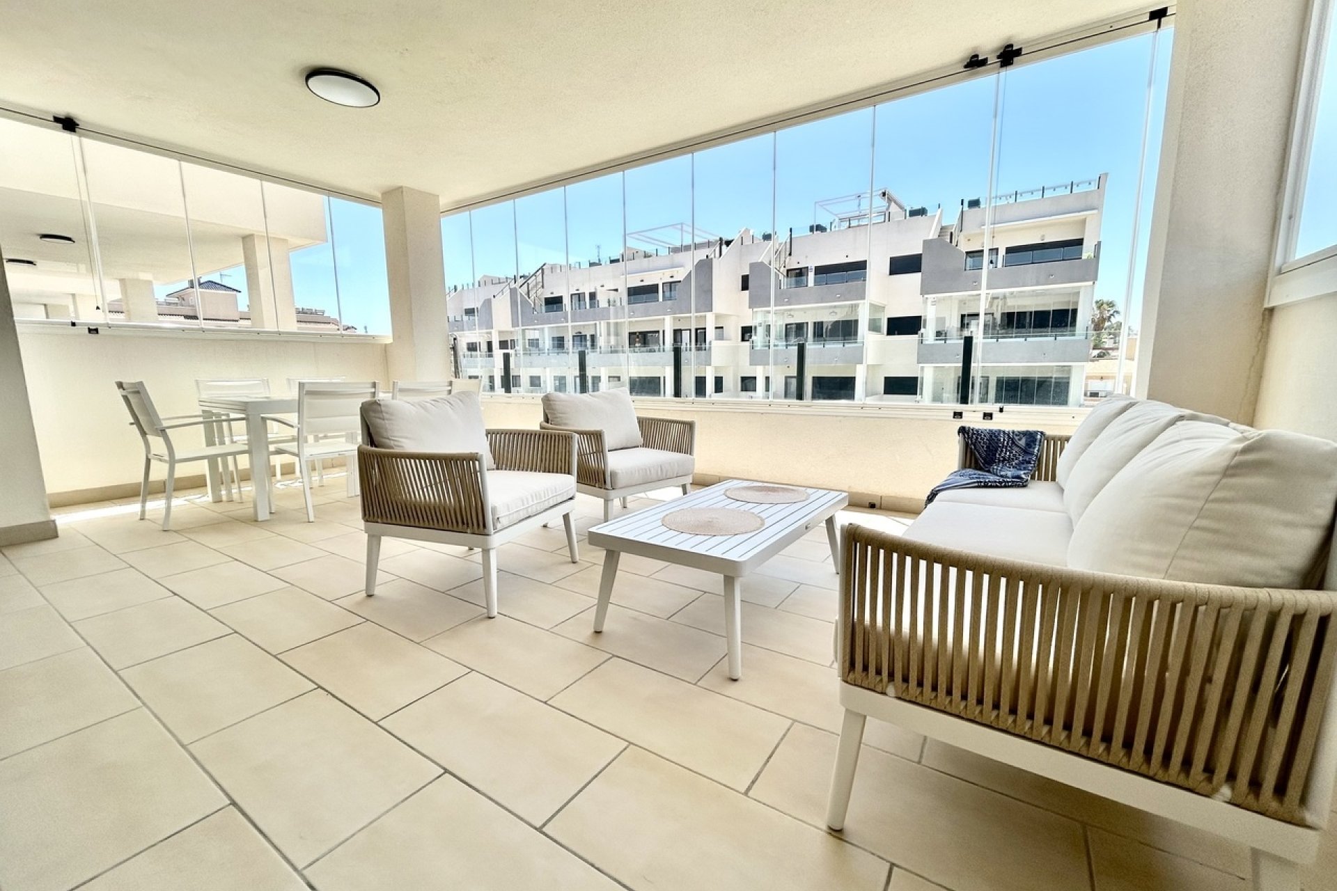 Resale - Apartment / flat - Orihuela Costa - Los Dolses