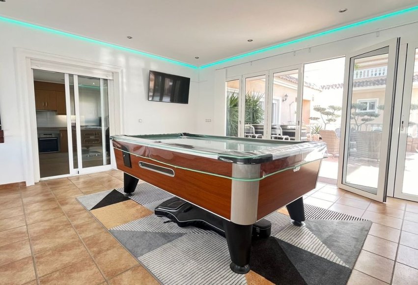 Resale - Apartment / flat - Orihuela Costa - Los Dolses